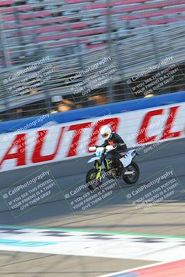 media/Nov-26-2022-Fastrack Riders (Sat) [[b001e85eef]]/Level 2/Session 1 Front Straight/